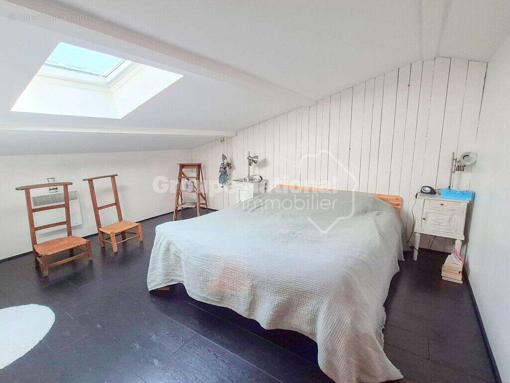 Maison à GREOUX-LES-BAINS