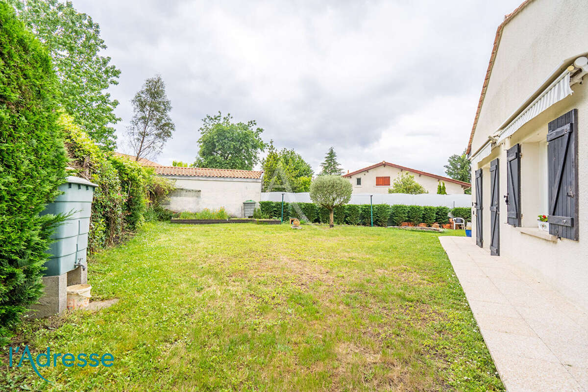 CESTAS  - Maison familiale de 150m² avec jardin et double garage - photo 13