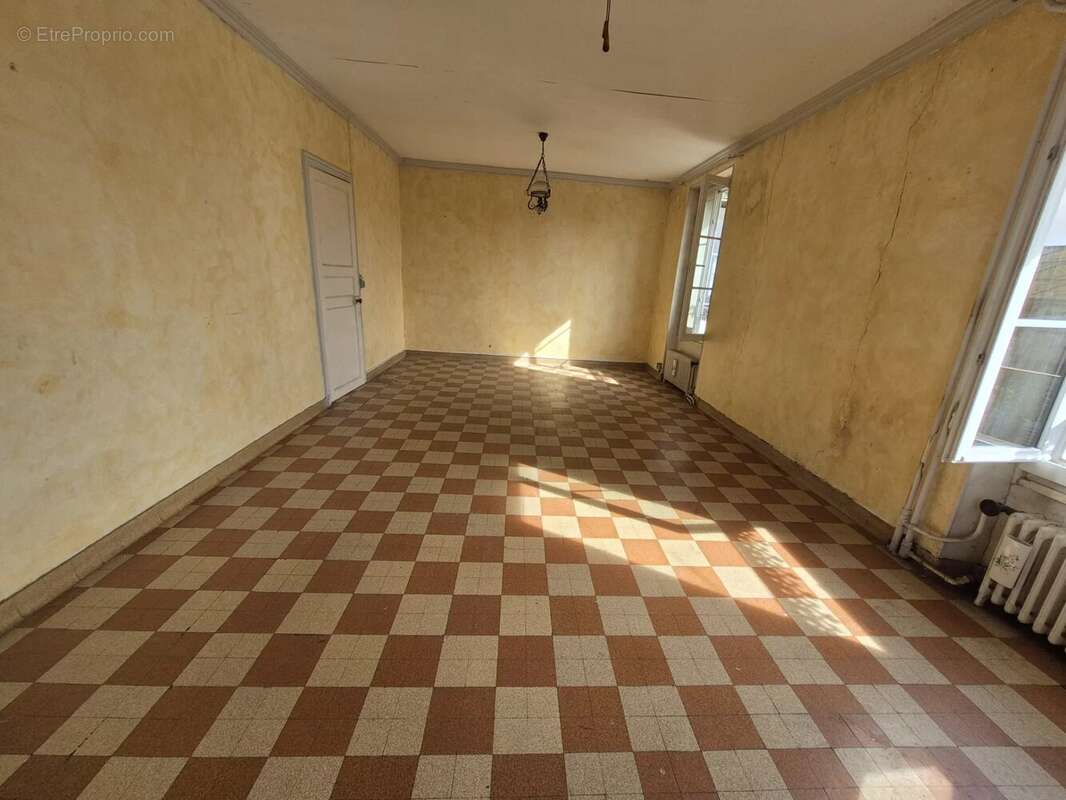 Maison à ROZAY-EN-BRIE