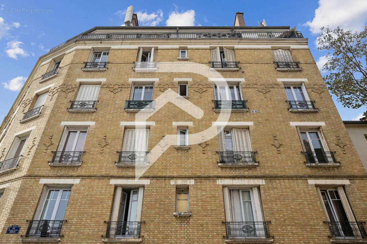 Appartement à COLOMBES