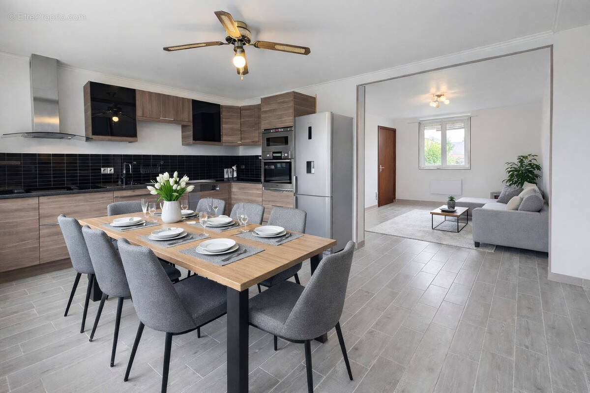 Appartement à ANGEVILLERS