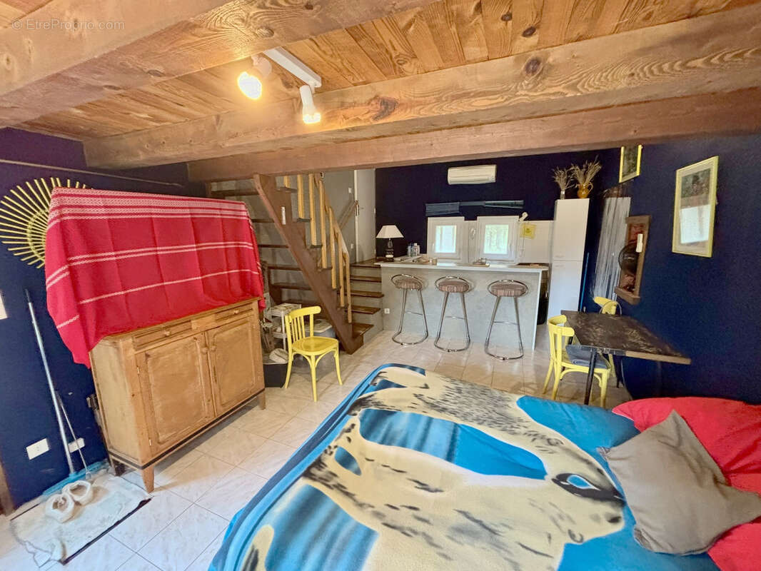 Maison à GRIGNAN