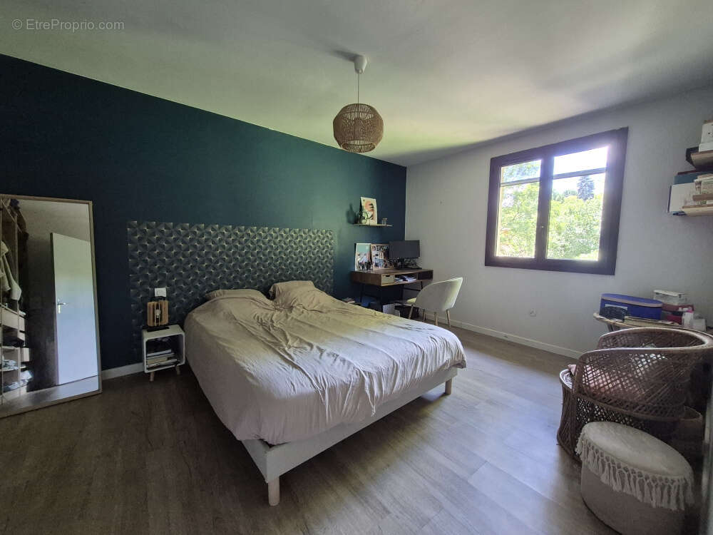 A Auch, Maison familiale alliant calme et confort - photo 9