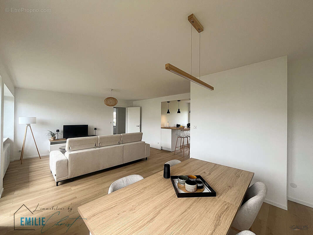 Appartement à BOUSSE