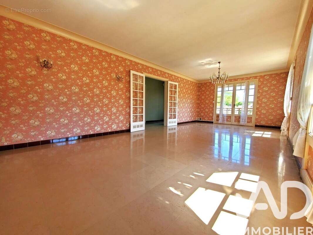 Photo 3 - Maison à DROUE-SUR-DROUETTE