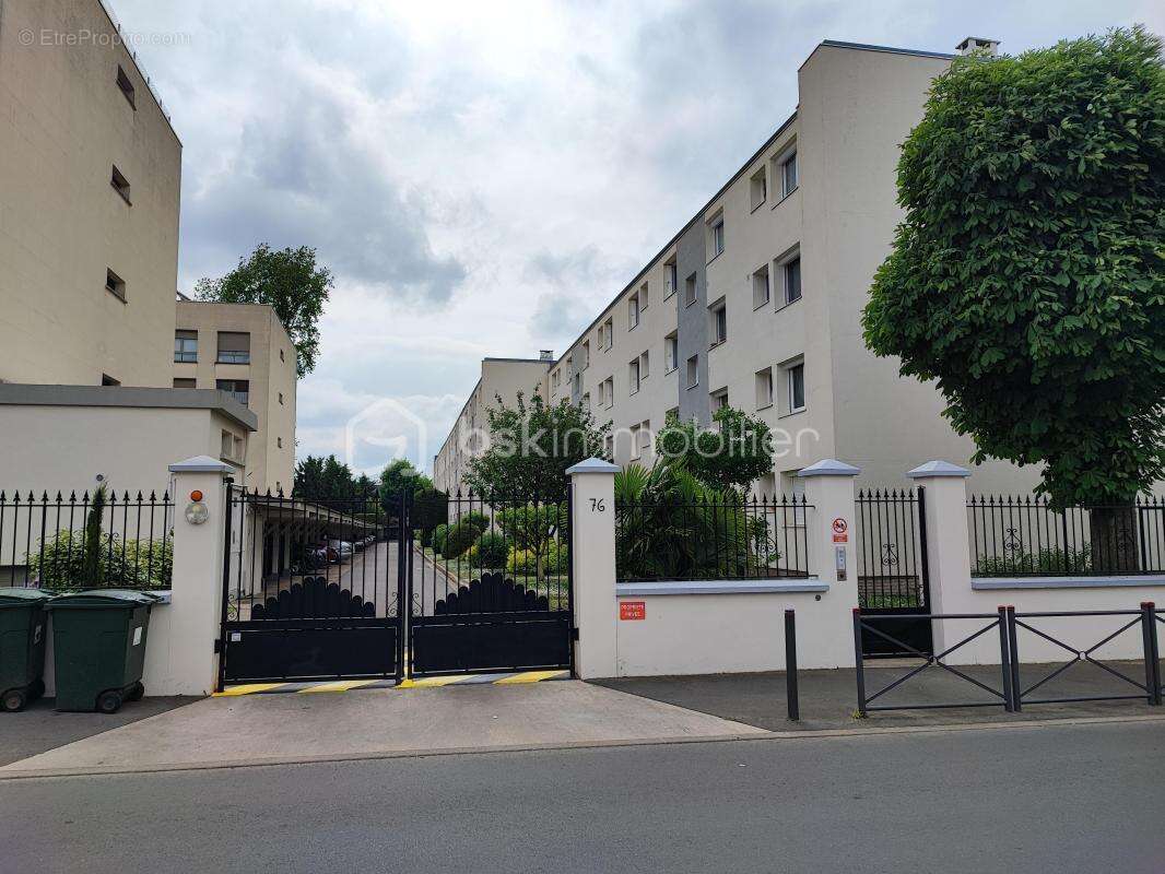 Appartement à BRY-SUR-MARNE