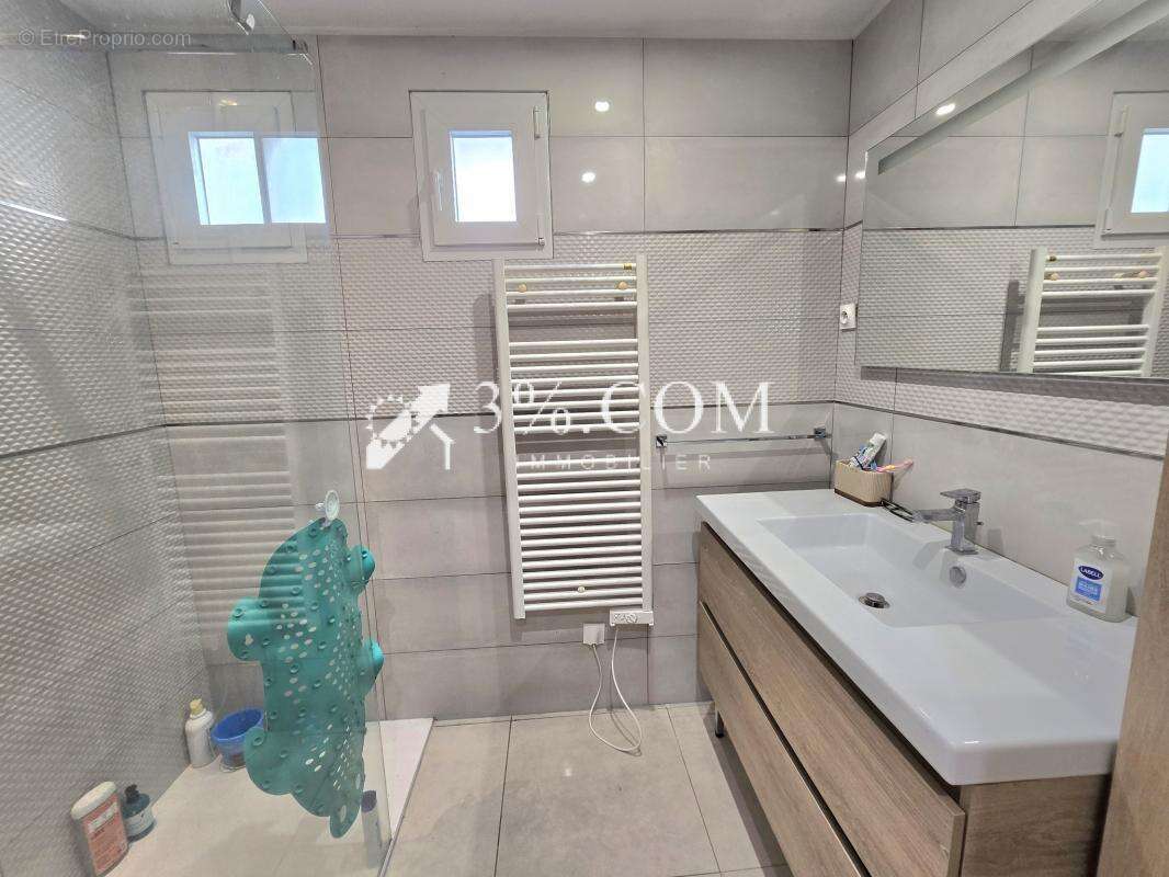 Appartement T3 de 60m2 avec garage et terrasse - photo 8