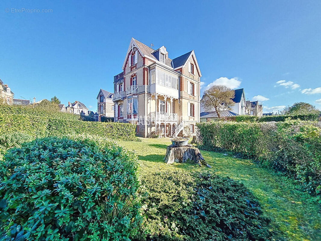 Maison à SAINT-LUNAIRE