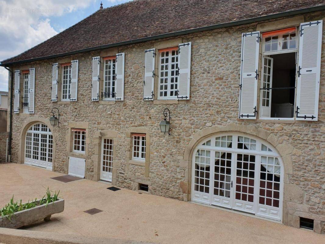 Maison à AUTUN