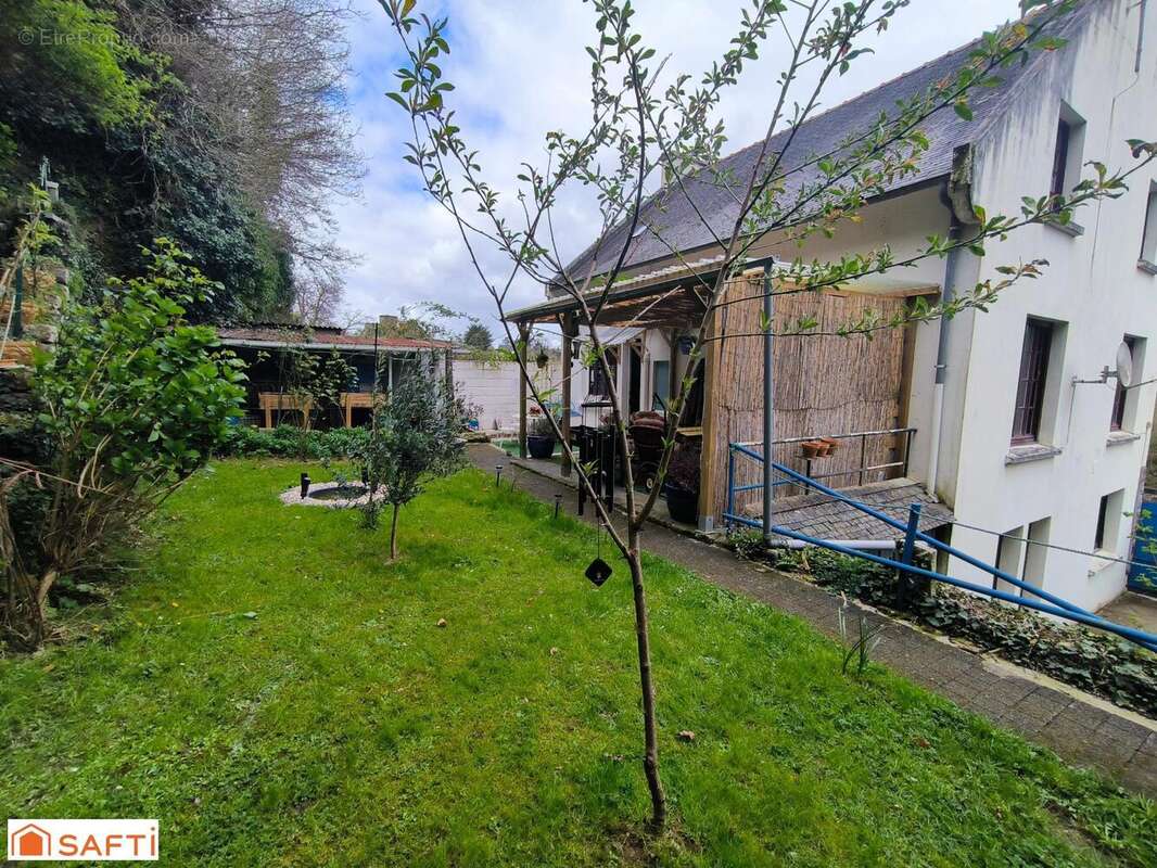 Photo 4 - Maison à BELLE-ISLE-EN-TERRE