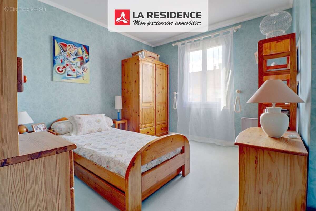 Maison à JOUY-LE-MOUTIER