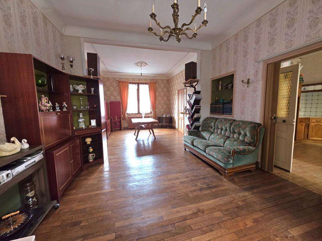 Maison Hirson 6 pièce(s) 150 m2 - photo 4