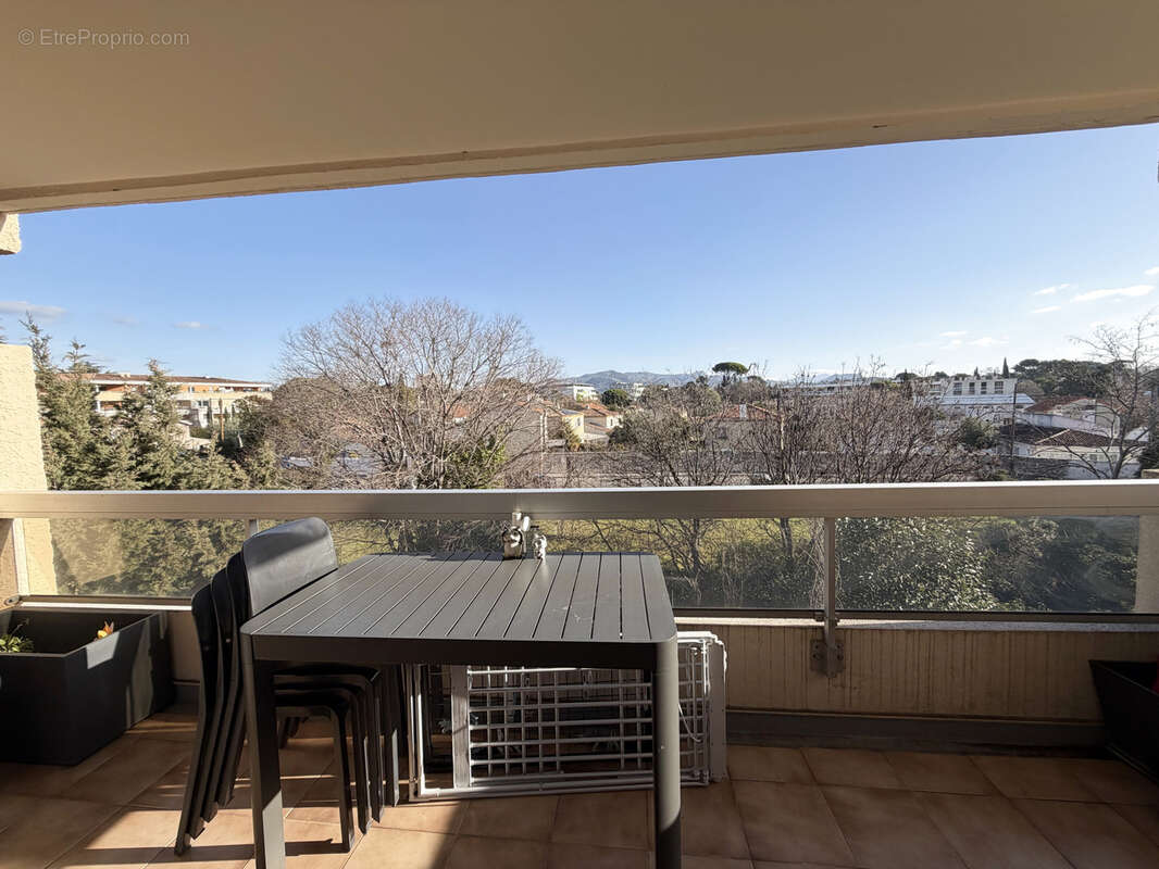 Appartement à MARSEILLE-12E
