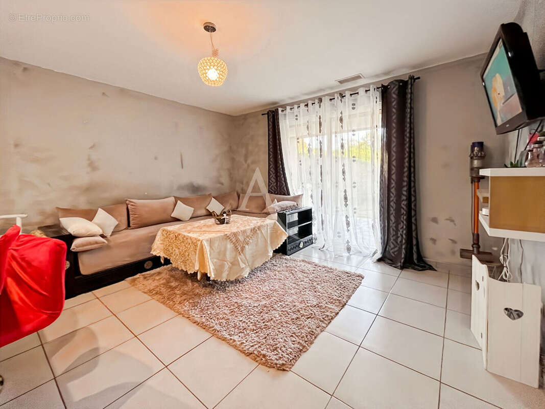 Maison à SAINT-VITE