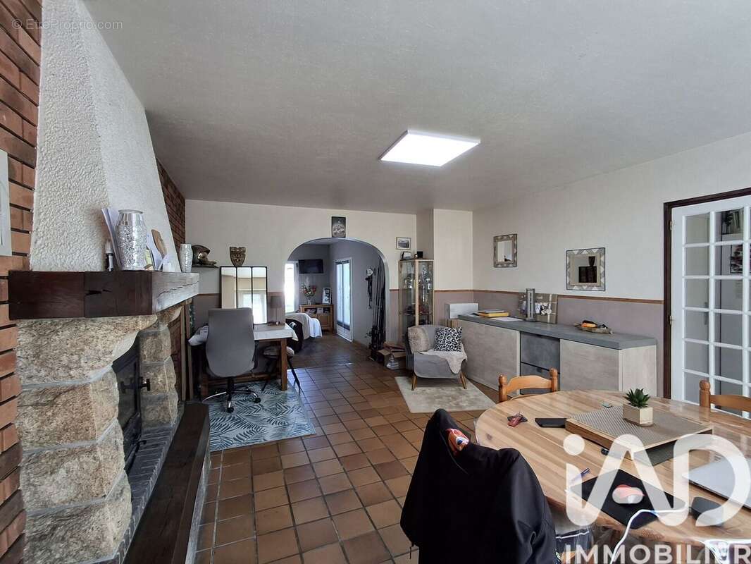 Photo 3 - Maison à LOCMIQUELIC