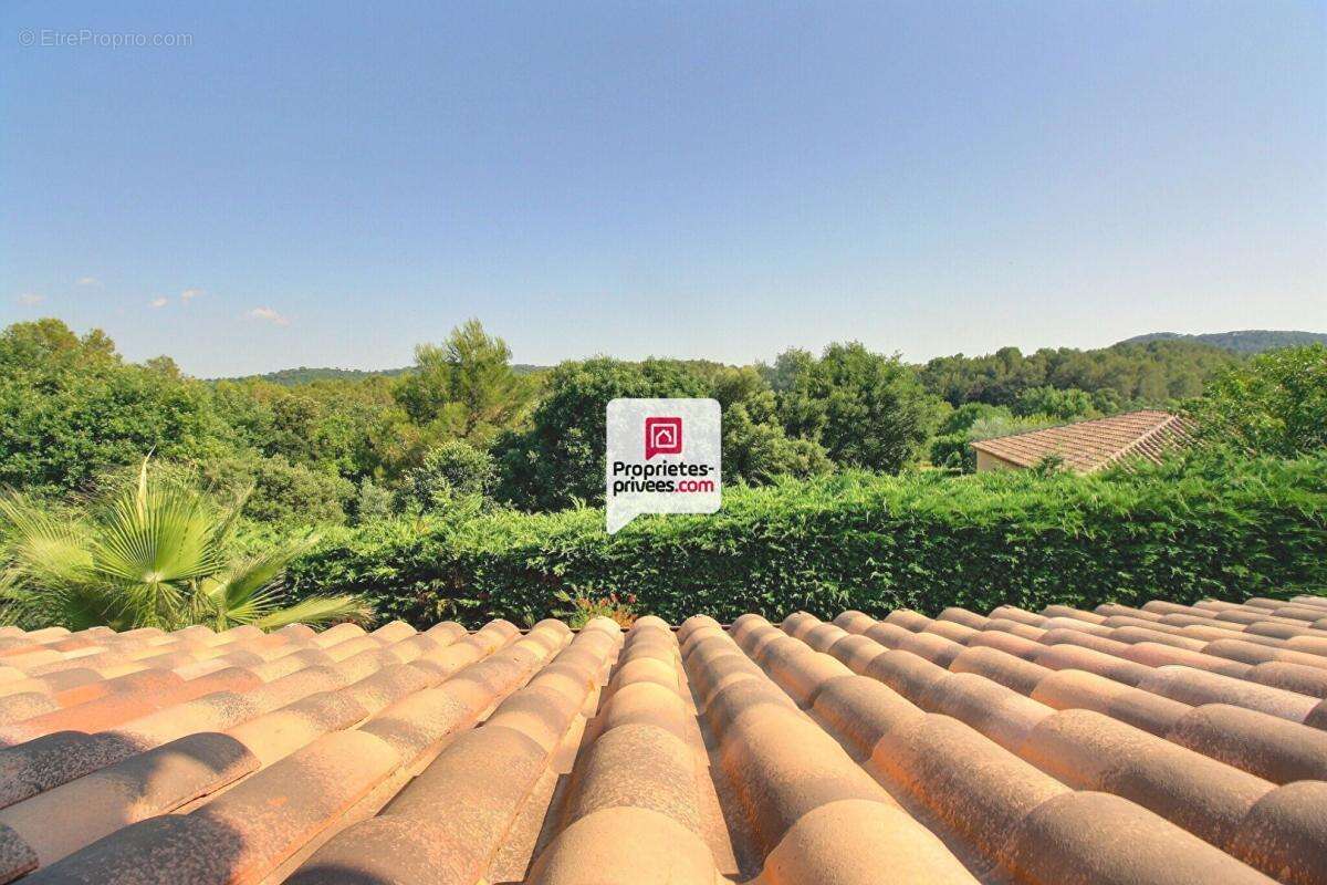 Maison à SAINT-THEODORIT