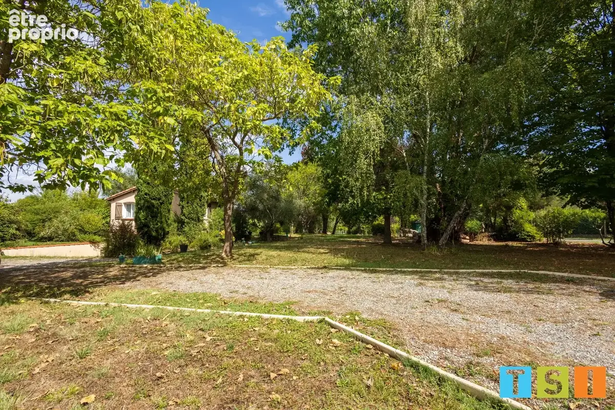 Exclusivité  couladère  propriété avec piscine sur 4 645 m² - photo 16