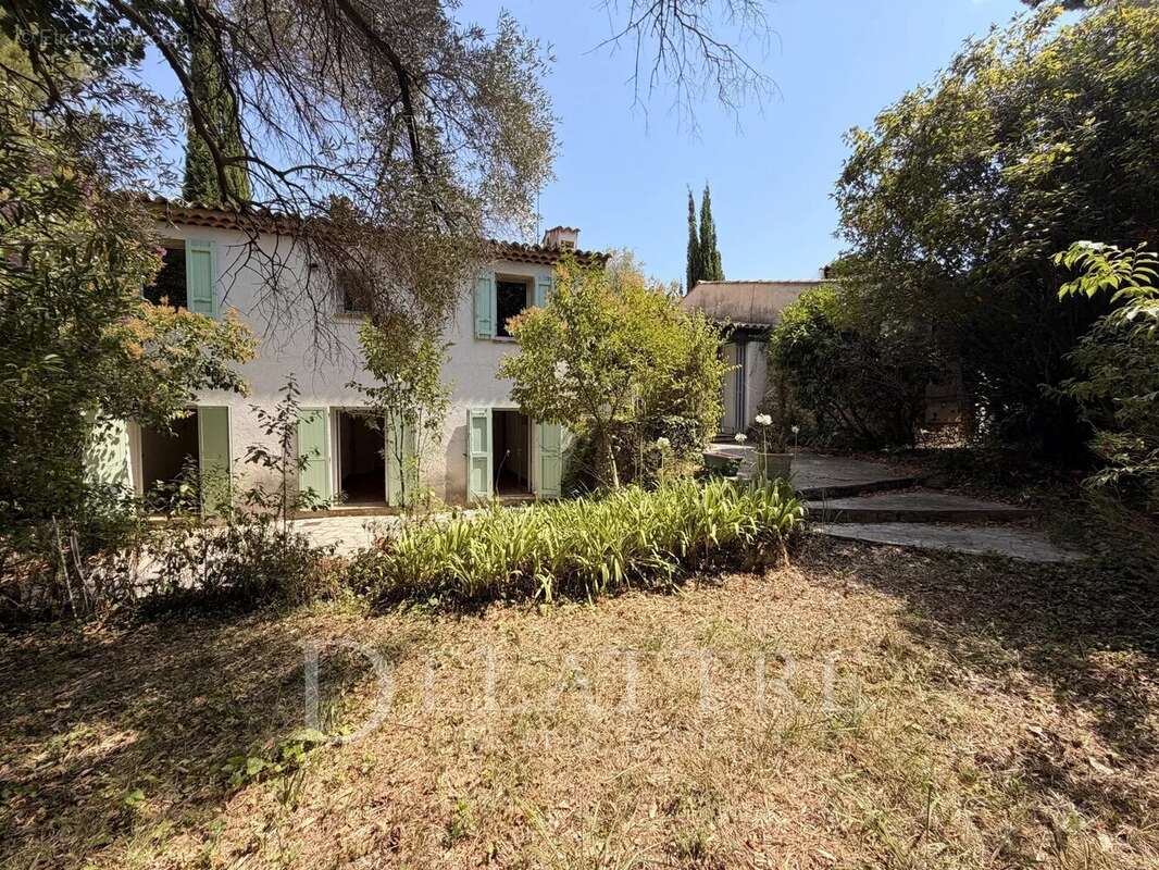 Maison à ANTIBES