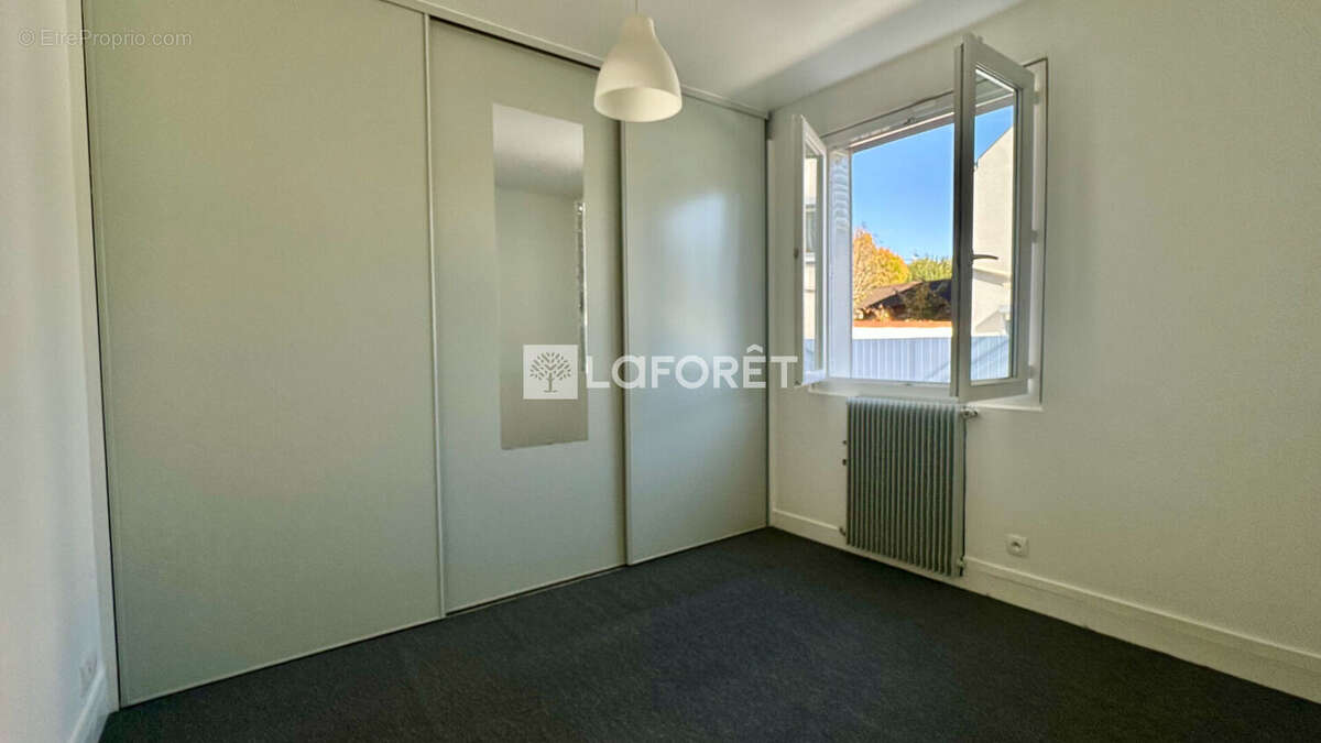 Appartement à LE RAINCY