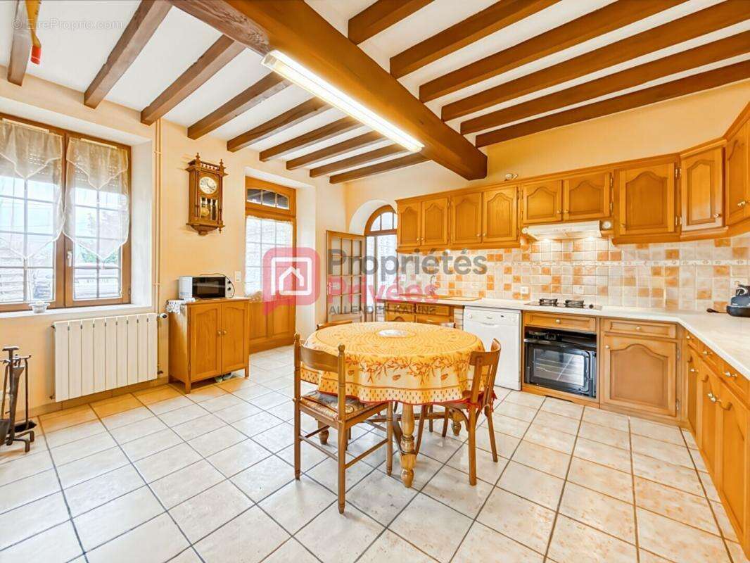 Maison à NEUVY-SAUTOUR