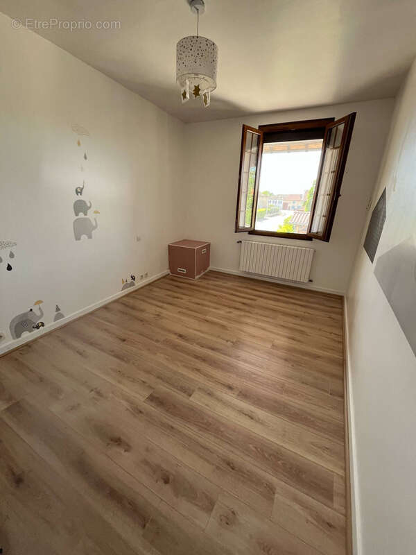 Maison à PONT-DE-VEYLE