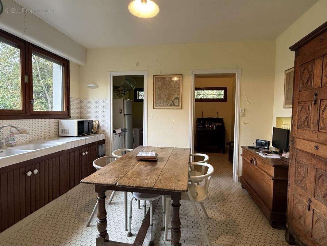 Maison à TRIE-SUR-BAISE