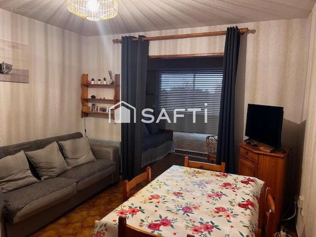 Photo 2 - Appartement à SIX-FOURS-LES-PLAGES