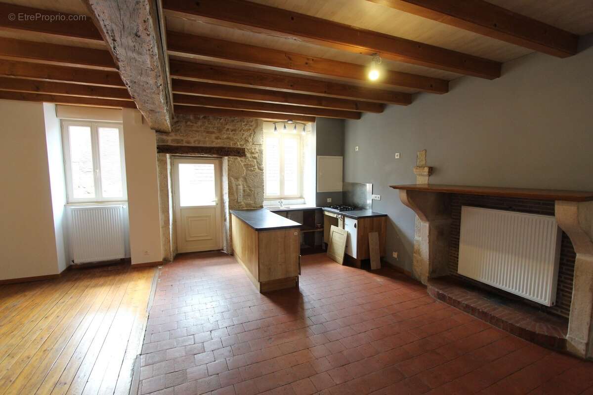 Dpt Côte d'Or (21), à vendre VENAREY LES LAUMES maison P 4 de 82 m² - photo 3