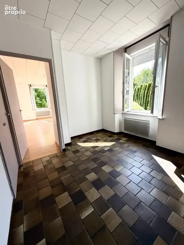 Appartement 2 pièces 49 m² à vendre à Morteau (25500) - photo 2