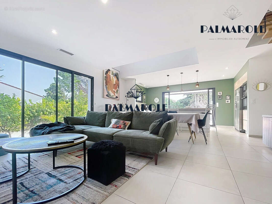 Maison à SAINT-CYPRIEN