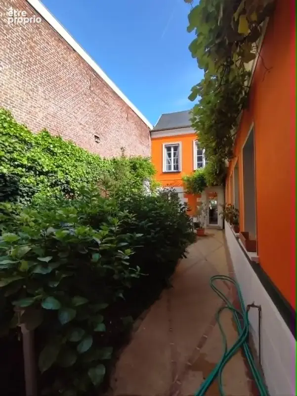 Maison 262m2 plein centre de corbie - photo 12