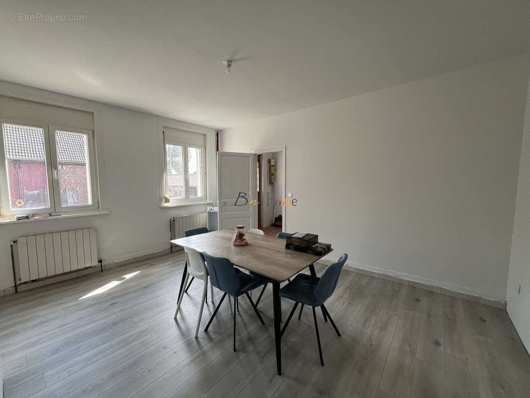 Maison à HENIN-SUR-COJEUL