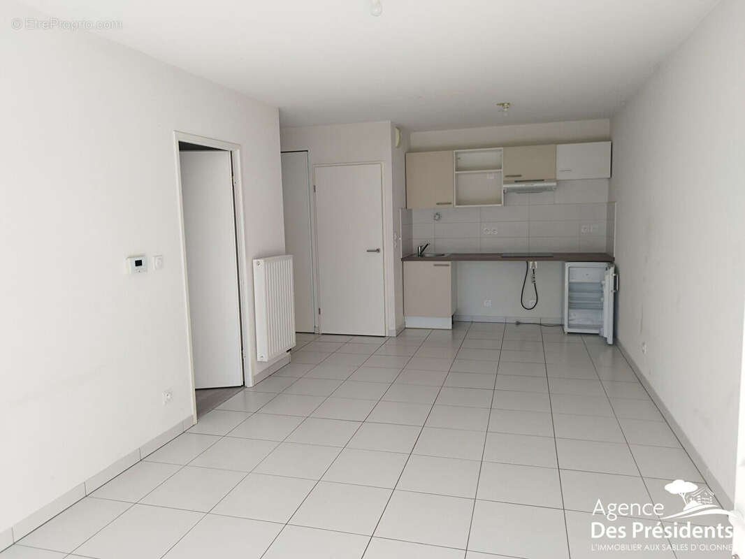 Appartement bourg chateau - photo 3