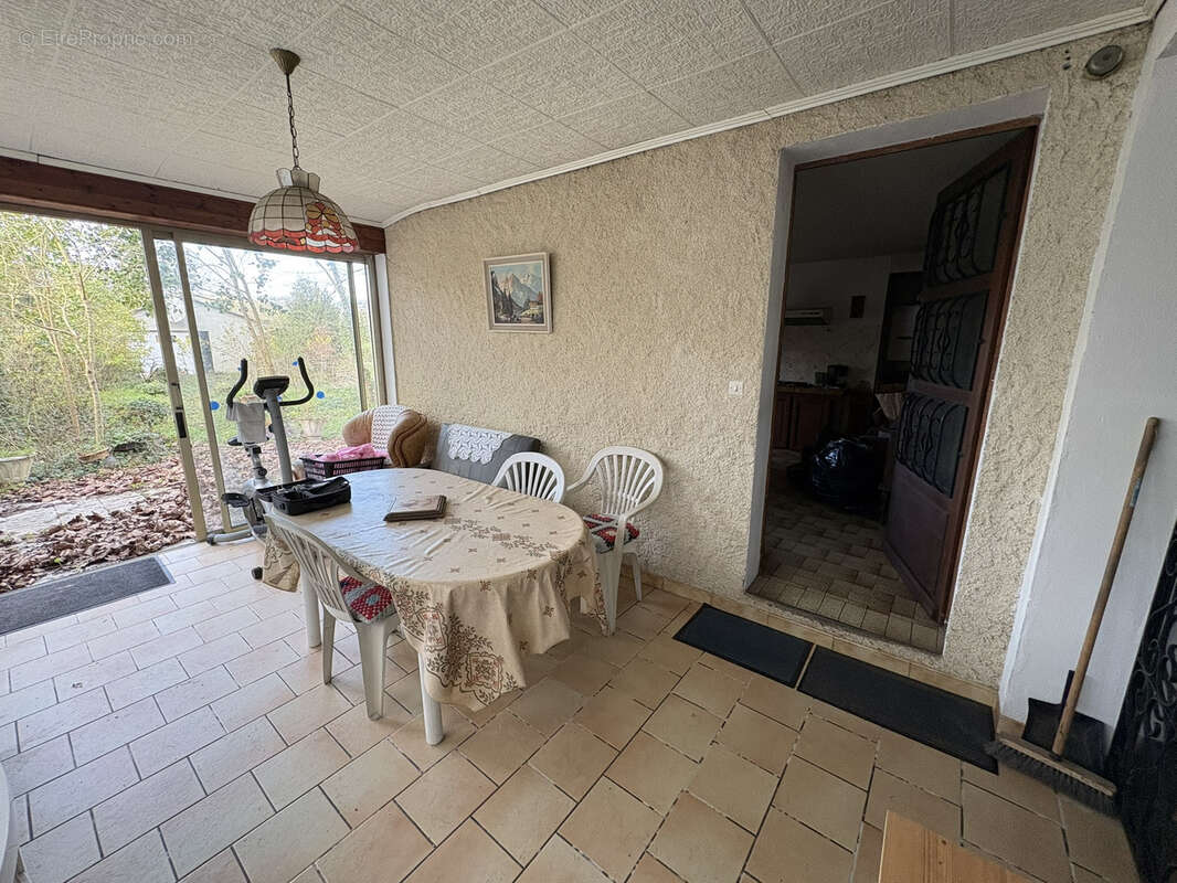 Maison à COLAYRAC-SAINT-CIRQ