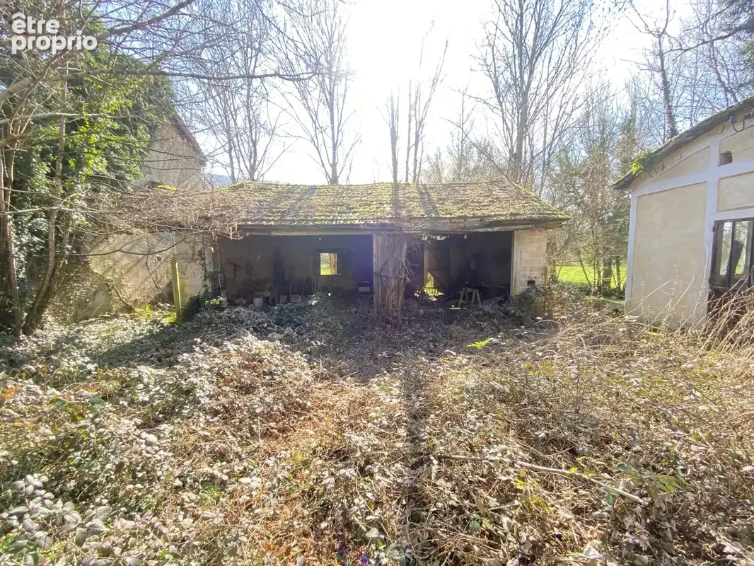 MOULIN et maison de 175 m² avec grandes dépendances et terrain - photo 29