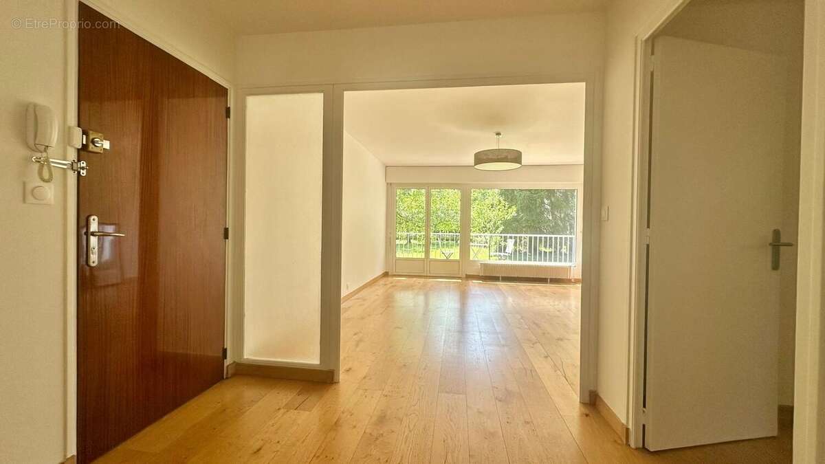 Appartement à ANNECY-LE-VIEUX
