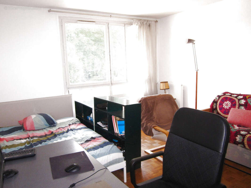 Appartement à PARIS-20E