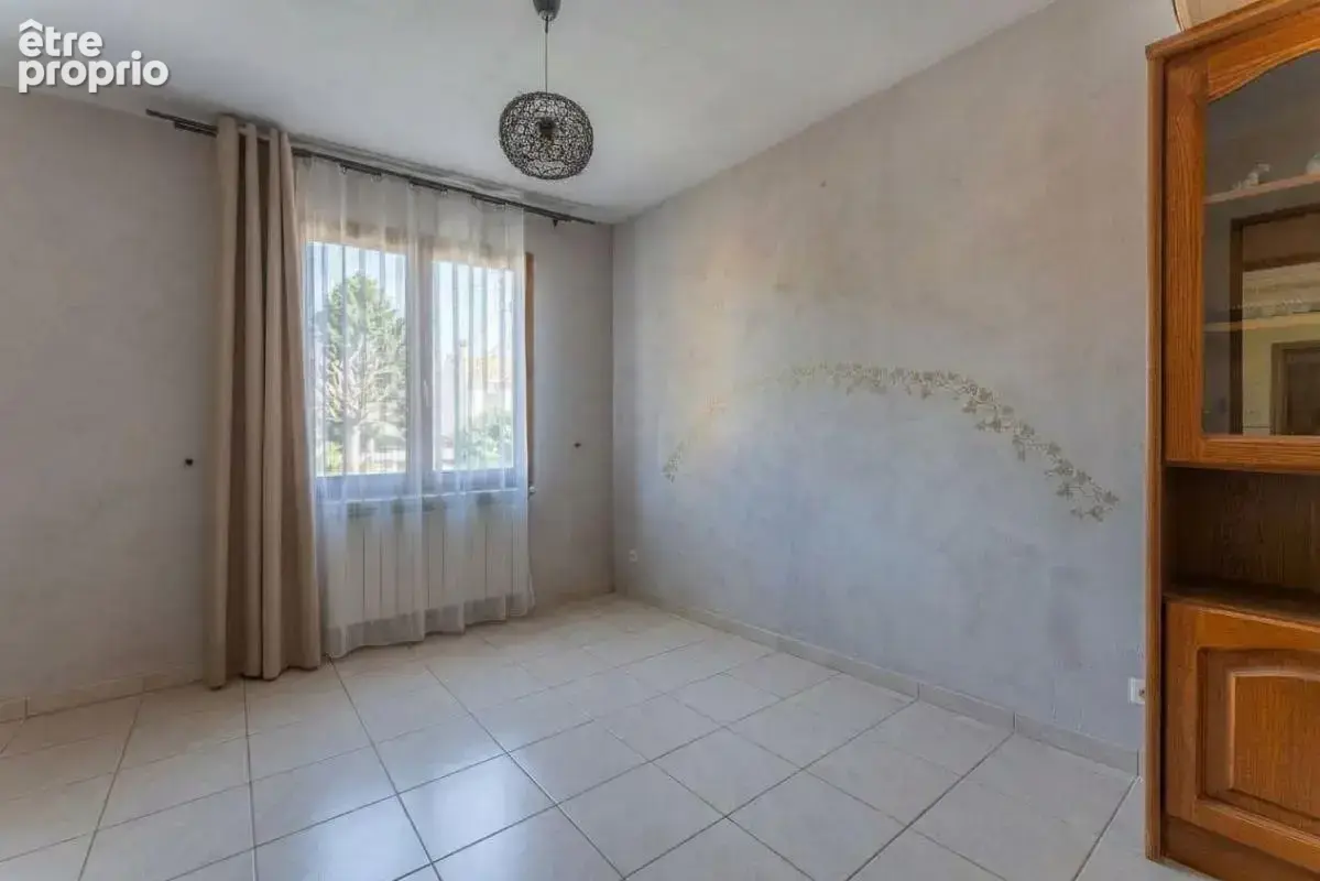 Maison/Villa T6 de 166 m² à Raphèle les Arles 13280 - photo 13