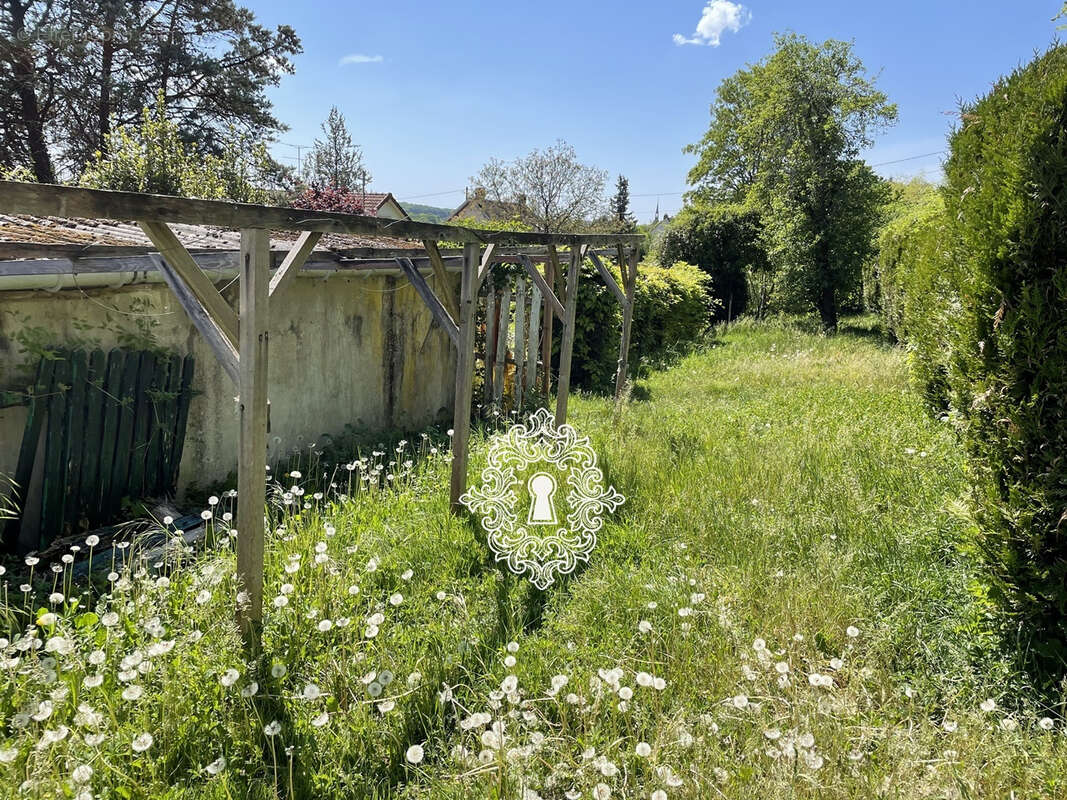 Maison à DONNEMARIE-DONTILLY