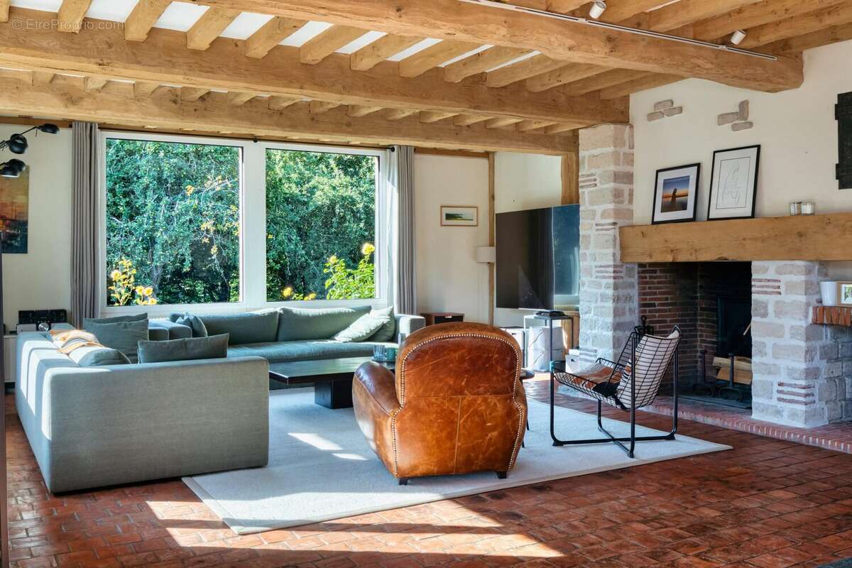 Maison 231 m² à Pont-L'eveque  - photo 7