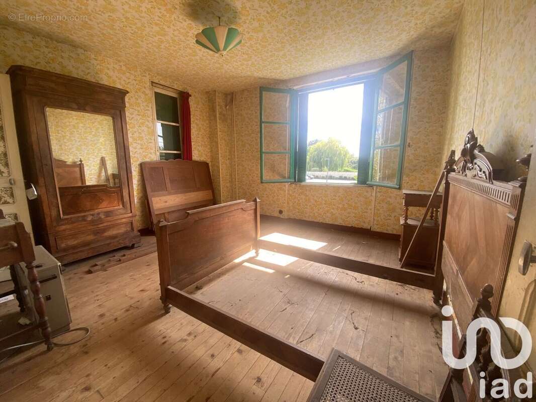 Photo 5 - Maison à VILLAINES-SOUS-MALICORNE