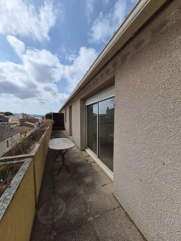 Appartement t5 dernier etage/ quartier edf - photo 8