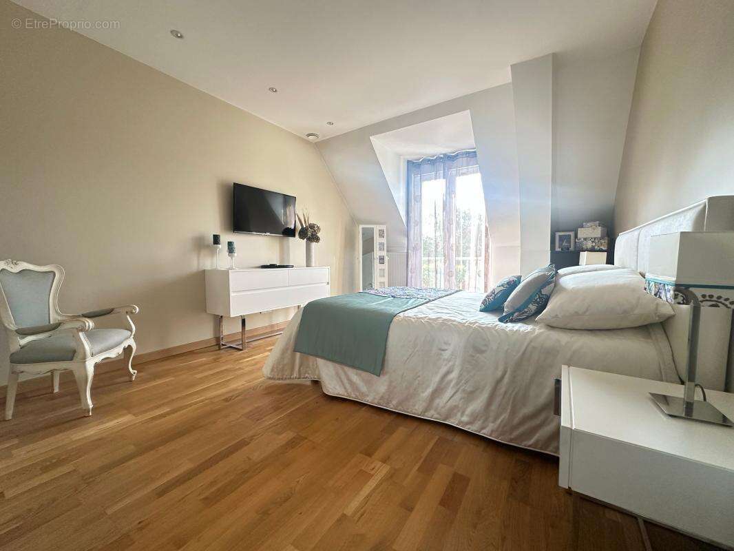 Maison à LE PLESSIS-TREVISE