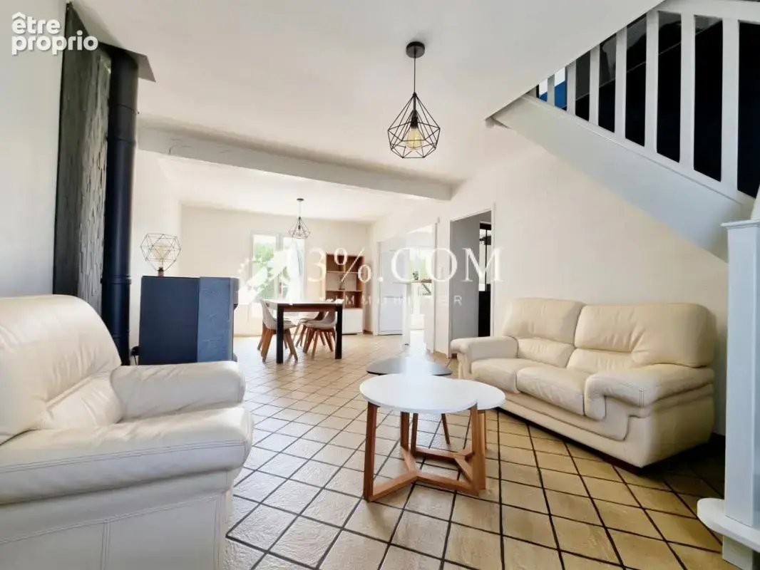 Semi Plain-Pied Individuel - 4 Chambres - Jardin & Garage - photo 5