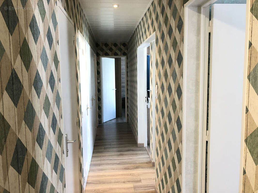 Appartement à PARENTIS-EN-BORN