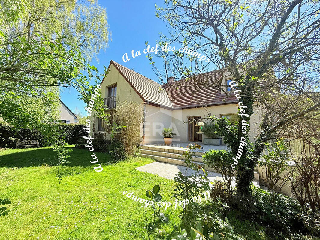 Maison à SAINT-REMY-LES-CHEVREUSE