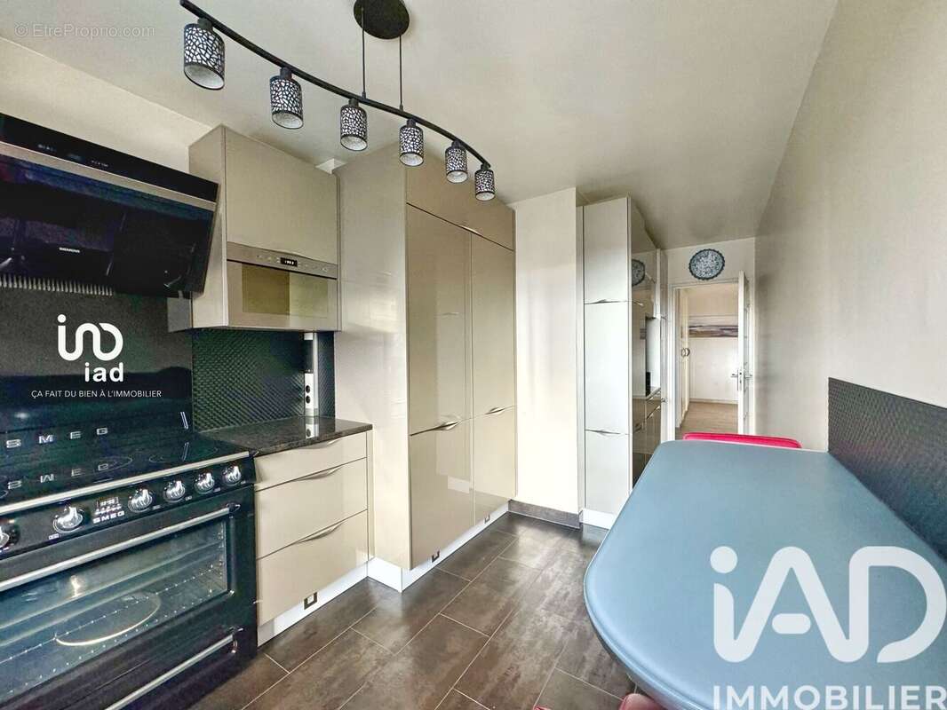 Photo 6 - Appartement à ASNIERES-SUR-SEINE