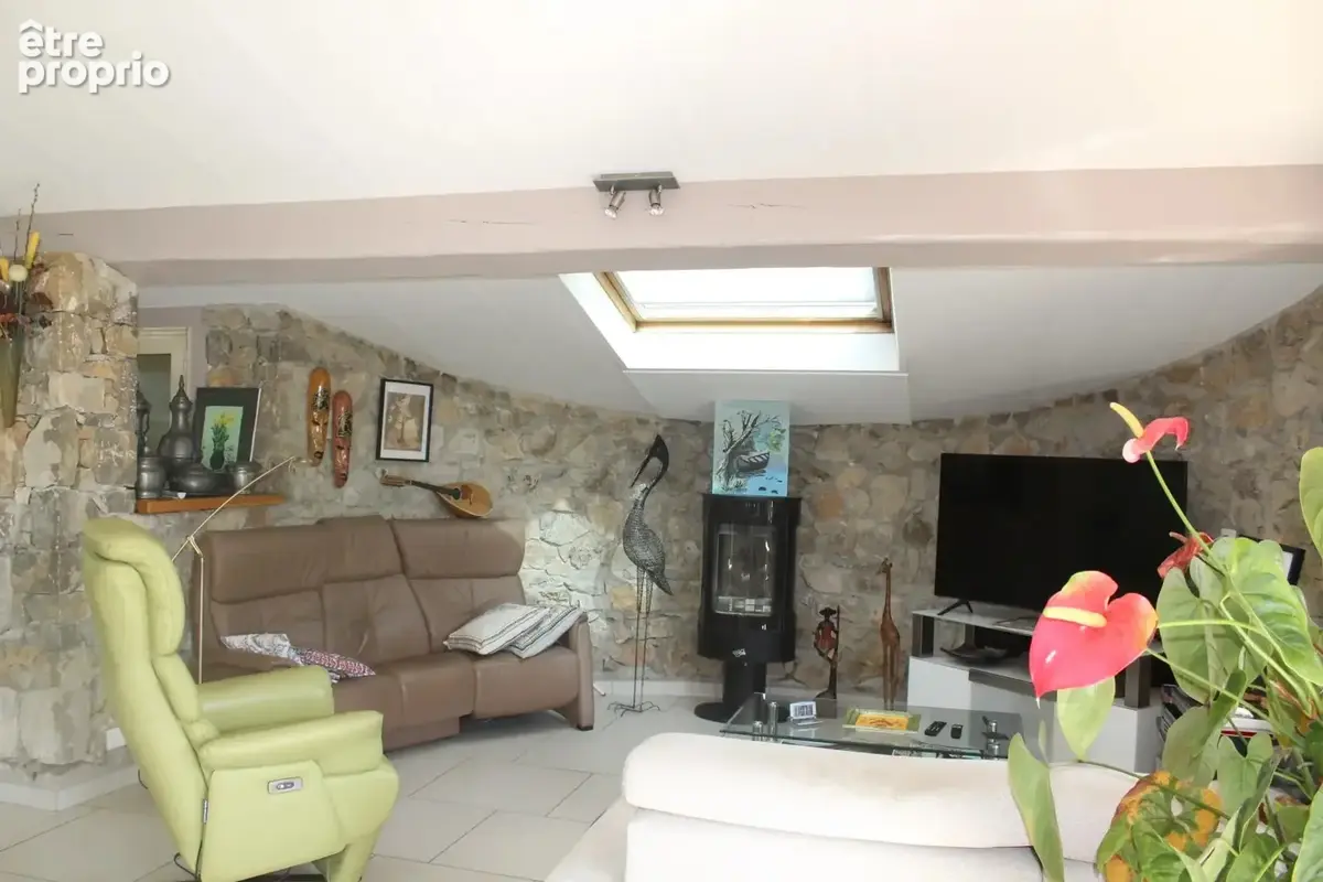 GRASSE ST JACQUES, Propriété de 2 villas - photo 10