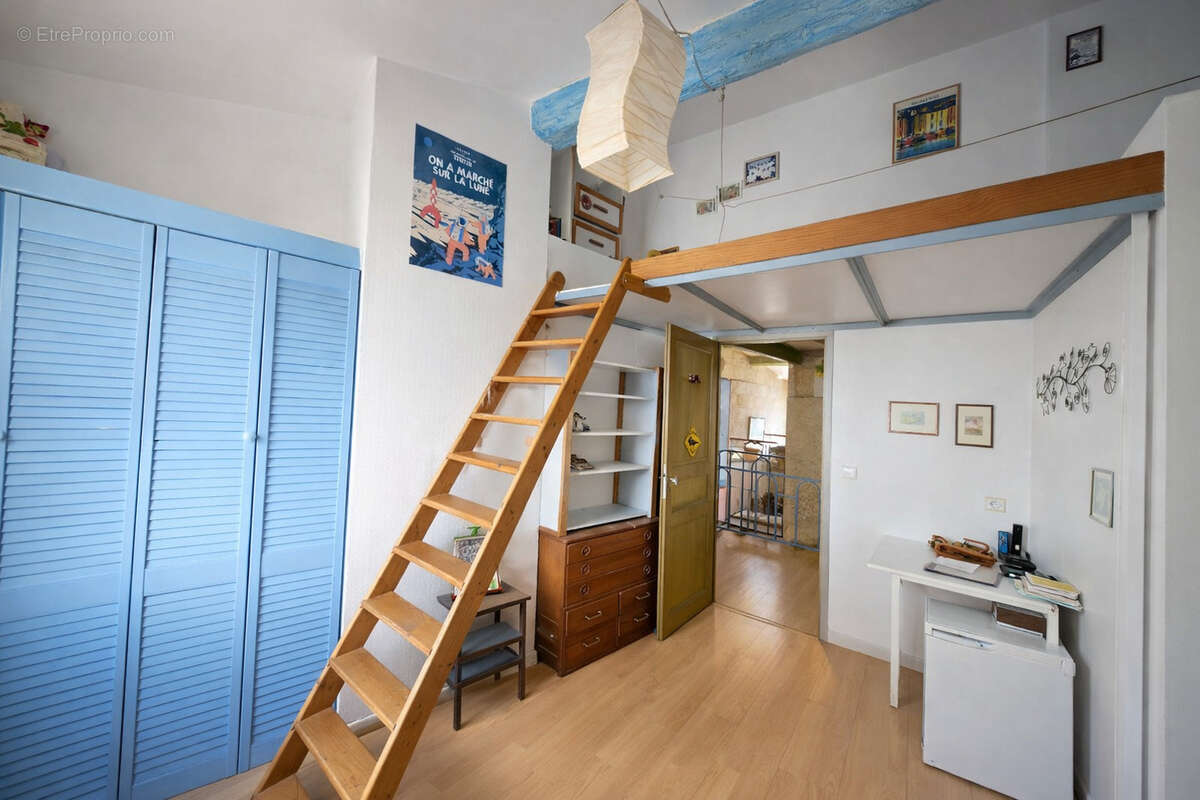 Maison à LUNEL-VIEL