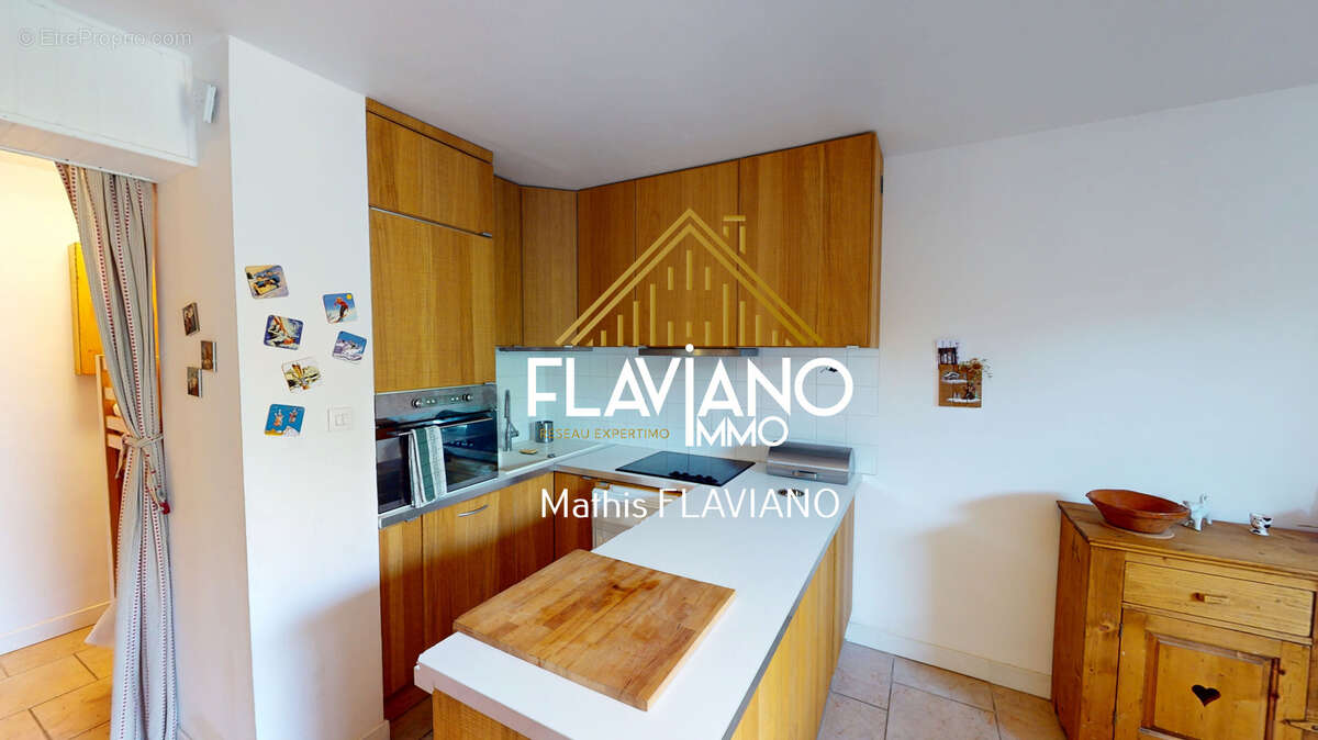 Appartement à UVERNET-FOURS